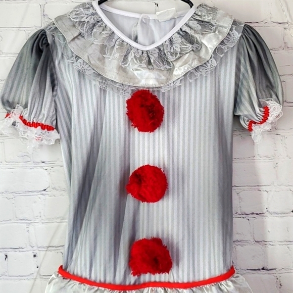 Stephen Kings IT Pennywise the Killer Clown Halloween Costume Dress Junior Sz XL - Picture 5 of 17